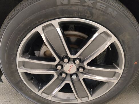 Used 2019 GMC Acadia Denali AWD/4WD image 31