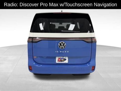 Used 2025 Volkswagen ID. Buzz Pro S RWD image 5