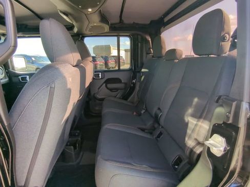 New 2026 Jeep Gladiator Sport image 15