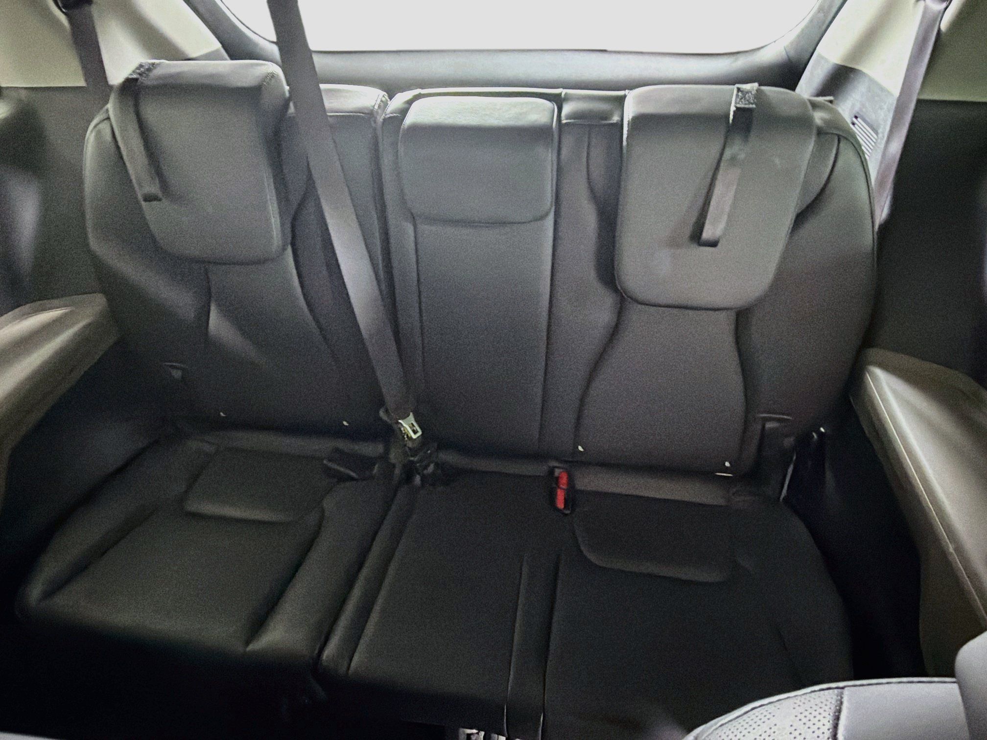 Used 2026 Kia Carnival LXS FWD image 29