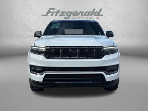 Used 2024 Jeep Grand Wagoneer Series II w/ Quick Order Packagew 28T image 3