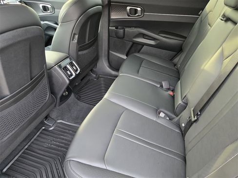 New 2026 Kia Sorento S image 19