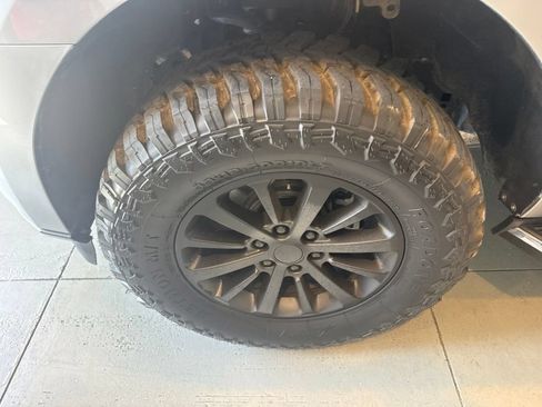 Used 2021 Ford Expedition Max XLT AWD/4WD image 6