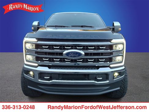 Used 2024 Ford F350 Lariat w/ Chrome Package image 2