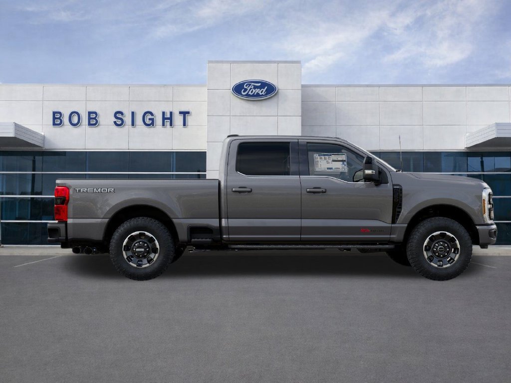 New 2027 Ford F350 Lariat w/ Tremor Off-Road Package AWD/4WD image 7