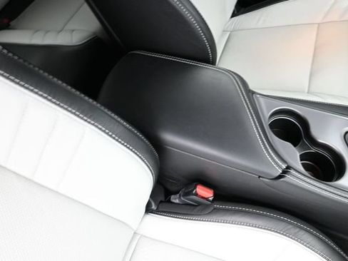 Used 2023 Dodge Challenger SRT Hellcat RWD image 38