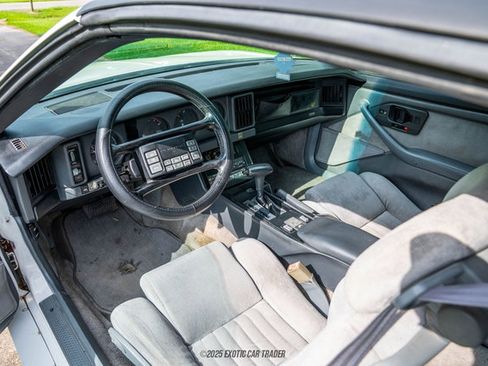 Used 1989 Pontiac Firebird Trans Am RWD image 51