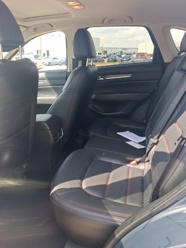 Used 2025 MAZDA CX-5 Carbon Edition AWD/4WD image 6