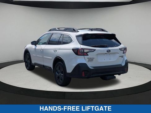 Used 2020 Subaru Outback Onyx Edition XT AWD/4WD image 6