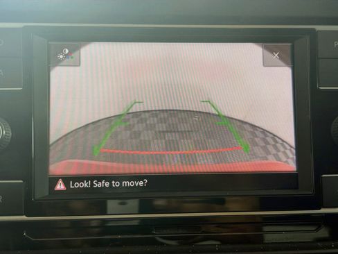 Used 2019 Volkswagen Jetta FWD image 21