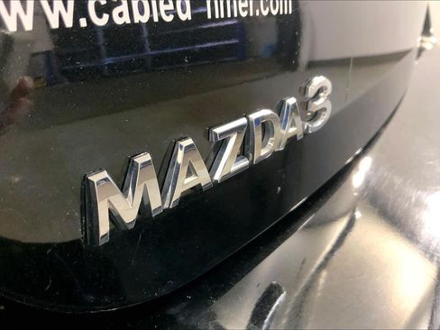 Used 2024 MAZDA MAZDA3 s FWD image 8