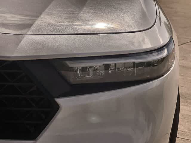 Used 2025 Honda Accord SE image 24