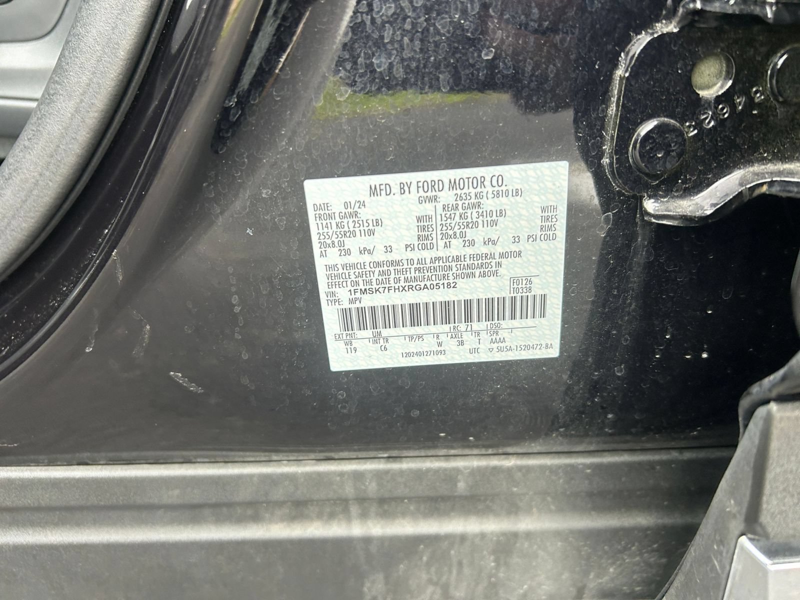 Used 2024 Ford Explorer Limited RWD image 32