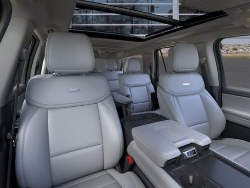 New 2026 Ford Expedition Max Platinum w/ Driver's Package image 10