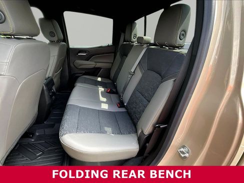 Used 2024 Chevrolet Colorado ZR2 w/ Technology Package image 23