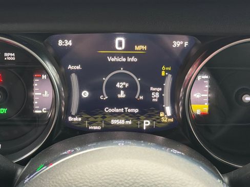 Used 2023 Jeep Wrangler Unlimited Sahara image 23