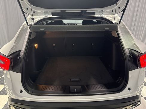 Used 2024 Chevrolet Trax ACTIV w/ Sunroof Package image 11