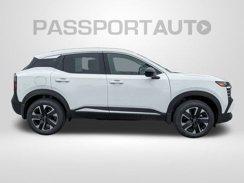 New 2026 Nissan Kicks SV w/ Cold Weather Package image 5