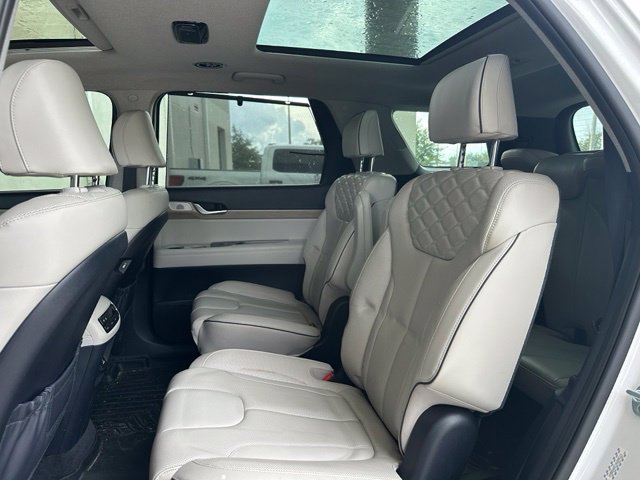 Used 2021 Hyundai Palisade Limited FWD image 13