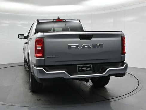 Used 2025 RAM 1500 Big Horn RWD image 25