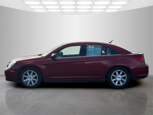 Used 2009 Chrysler Sebring Touring image 4