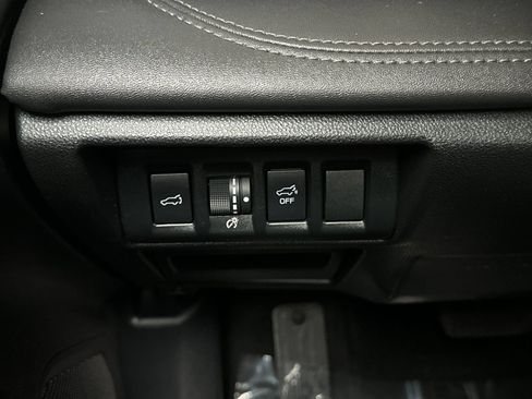 Used 2023 Subaru Outback Limited AWD/4WD image 26