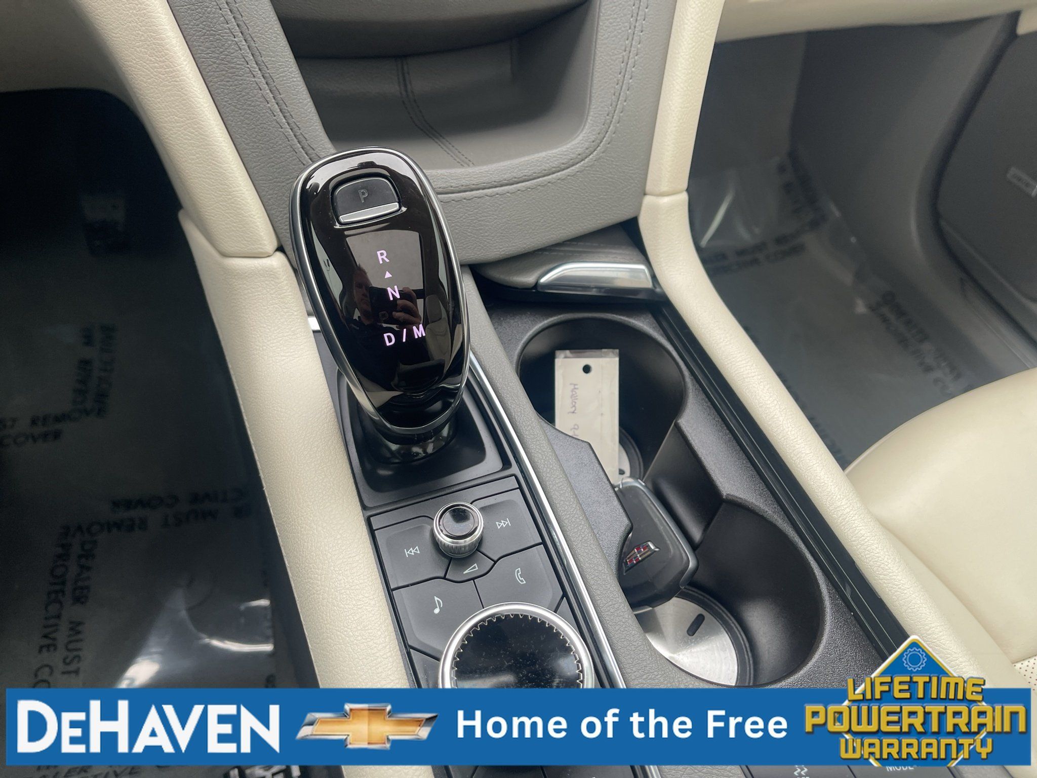 Used 2021 Cadillac XT5 Premium Luxury FWD image 16