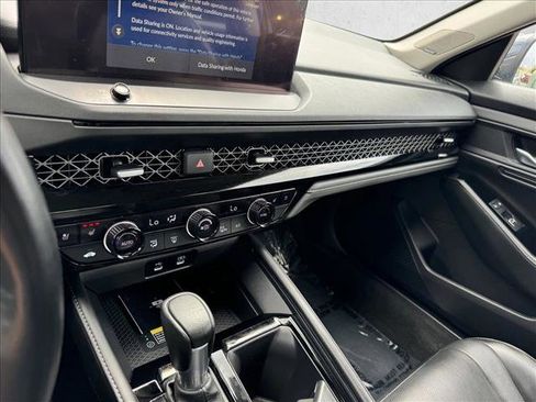 Used 2025 Honda Accord Touring image 16
