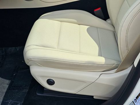 New 2026 Mercedes-Benz GLE 350 4MATIC image 18