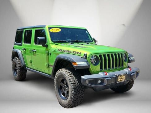 Used 2019 Jeep Wrangler Unlimited Rubicon w/ Uconnect 4C Nav & Sound Group AWD/4WD image 1