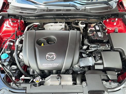 Used 2016 MAZDA MAZDA3 i Sport FWD image 27