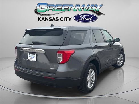 Used 2023 Ford Explorer 4WD image 7