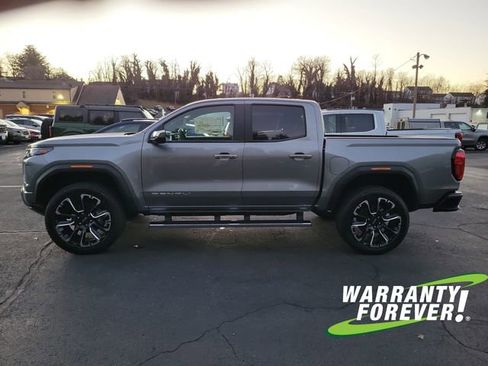 New 2026 GMC Canyon Denali image 4