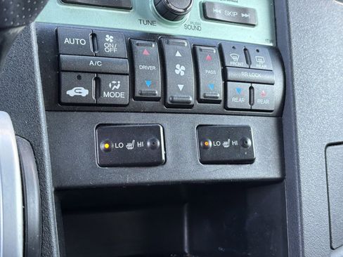 Used 2011 Honda Pilot Touring image 7