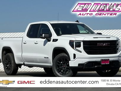 New 2025 GMC Sierra 1500 Elevation w/ Preferred Package