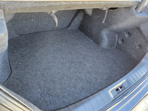 Used 2016 Nissan Maxima Platinum image 11