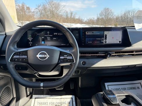 Used 2023 Nissan Ariya FWD image 21