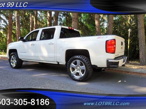 Used 2017 Chevrolet Silverado 1500 LT w/ All Star Edition AWD/4WD image 11