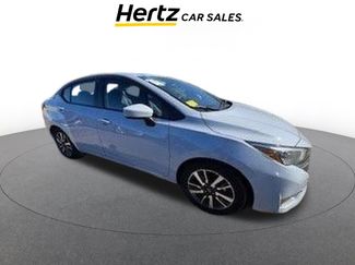 Used 2025 Nissan Versa SV video 1