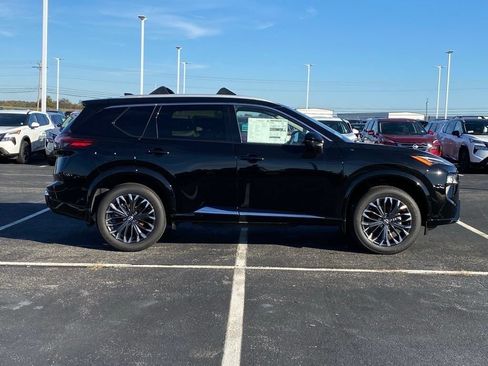 New 2026 Nissan Rogue Platinum w/ Platinum Premium Package AWD/4WD image 3