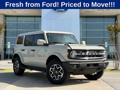 New 2026 Ford Bronco Outer Banks
