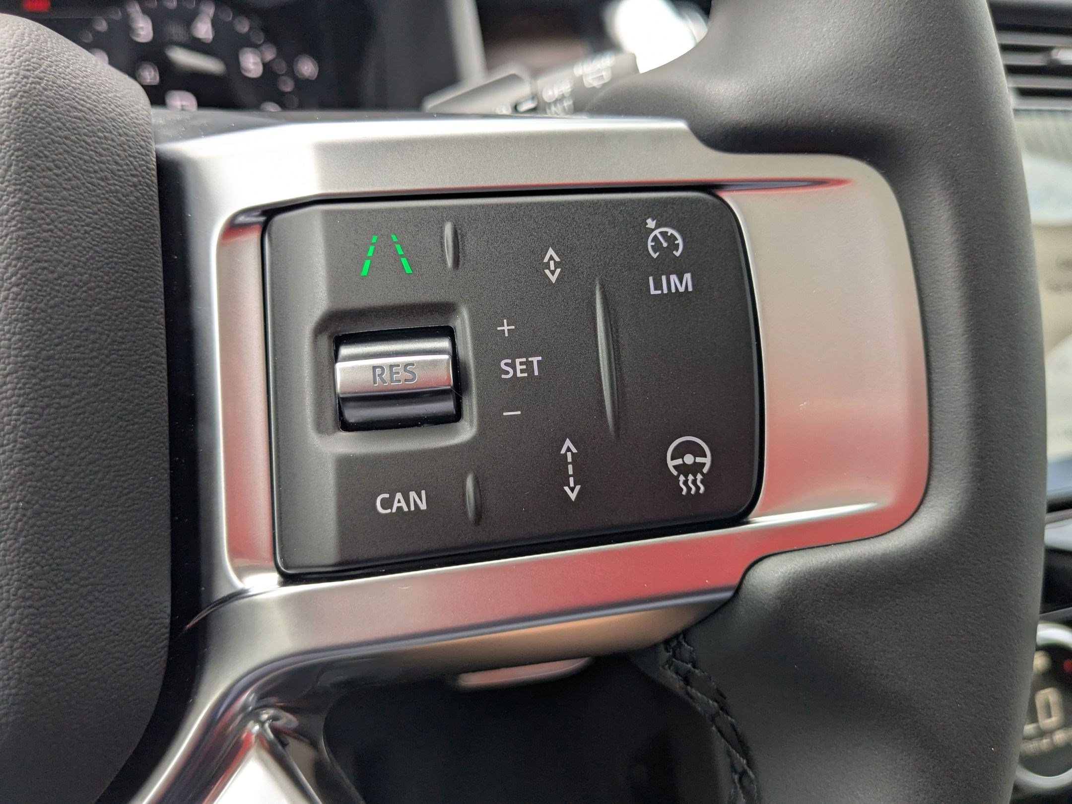 New 2026 Land Rover Discovery S AWD/4WD image 18
