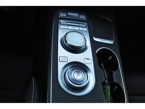 Used 2025 Genesis GV70 2.5T Sport Prestige w/ Sport Prestige Package image 27