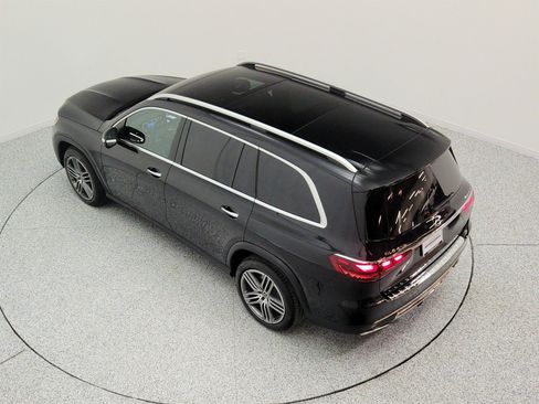 Certified 2026 Mercedes-Benz GLS 450 4MATIC image 28