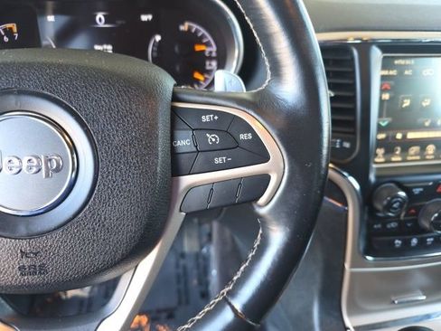 Used 2016 Jeep Grand Cherokee Limited AWD/4WD image 28