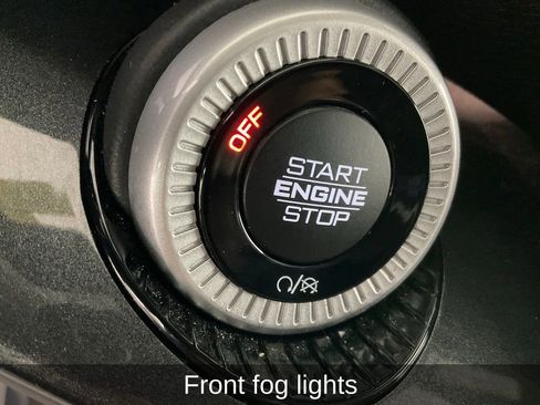 Used 2023 Jeep Wagoneer 4WD w/ Premium Group I image 25