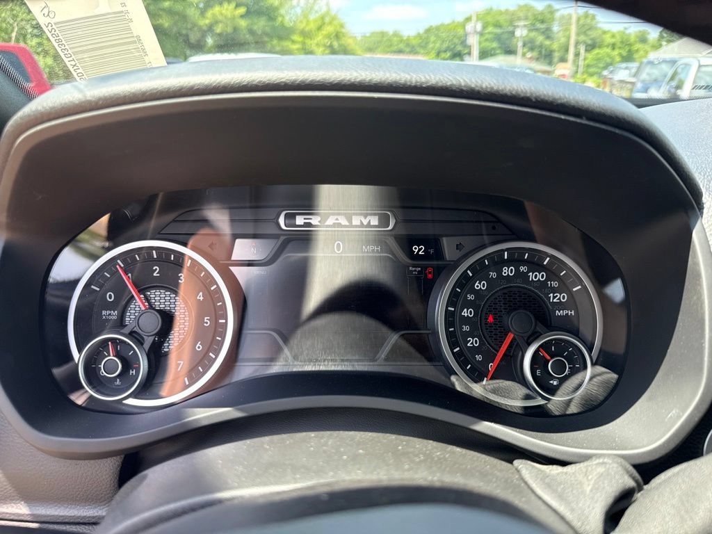 New 2026 RAM 2500 Big Horn AWD/4WD image 11