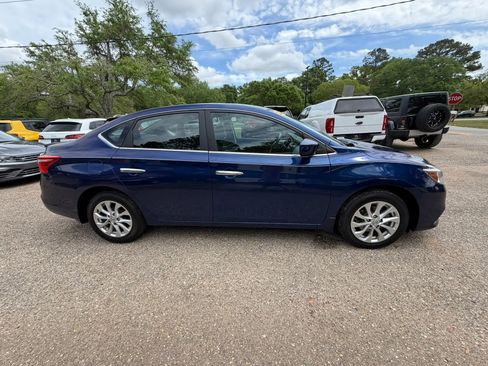 Used 2017 Nissan Sentra S w/ S Style Package image 4