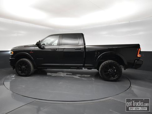 Used 2019 RAM 2500 Laramie image 3