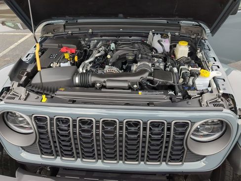 New 2026 Jeep Gladiator Sport image 20